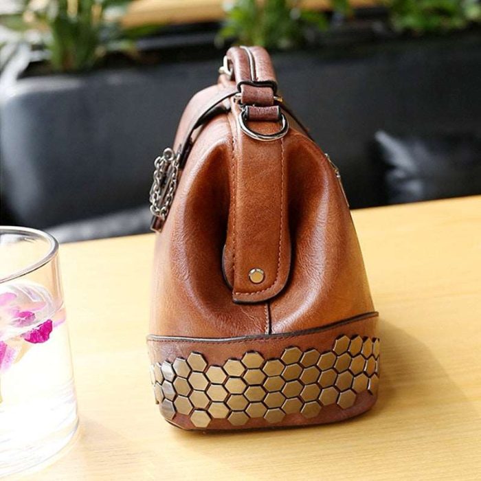 womens-lock-chain-rivets-crossbody-shoulder-bag-385923.jpg